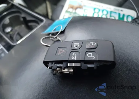 2016 Land Rover Range Rover 5.0L V8 Supercharged from USA, damaged, VIN SALGS2EF4GA287907